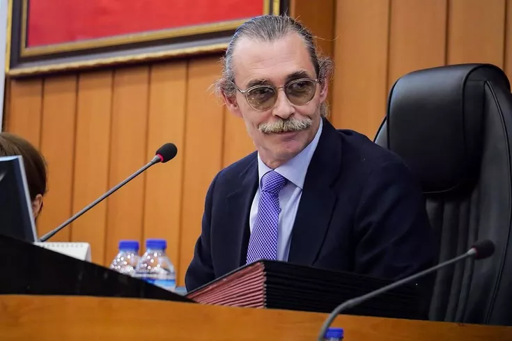 Ərdal Beşikçioğlu XƏSTƏXANAYA GƏTİRİLDİ – 66 gündür həbsdə olan məşhur aktyor TANINMAZ HALDA