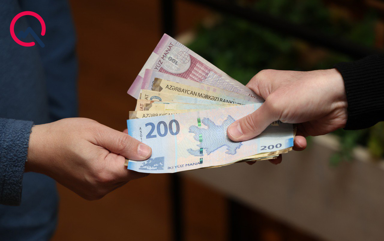 Orta aylıq maaş 1200 manata çatır