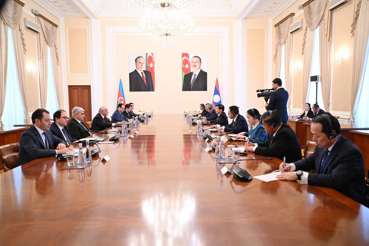 Əli Əsədov Laosun Prezidenti ilə ikitərəfli əməkdaşlığı müzakirə etdi 