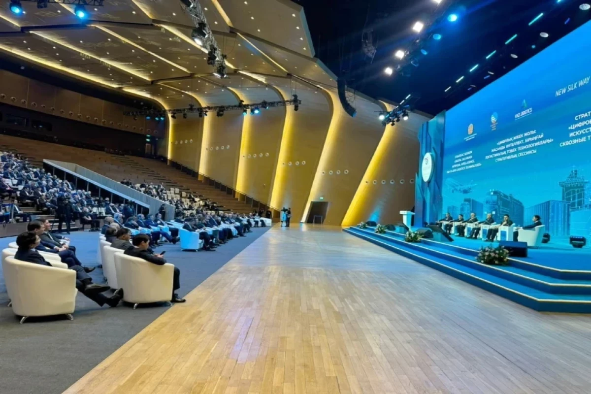 ADY sədri Qazaxıstanda “New Silk Way” biznes-forumunda iştirak edib