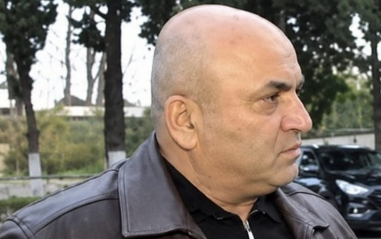 Vətəndaşı təhqir edən rəis işdən çıxarıldı - Foto
