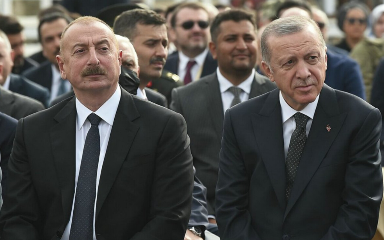 Ərdoğanın zəngi Türkiyədəki anti-Azərbaycan kampaniyasını bitirəcək?
