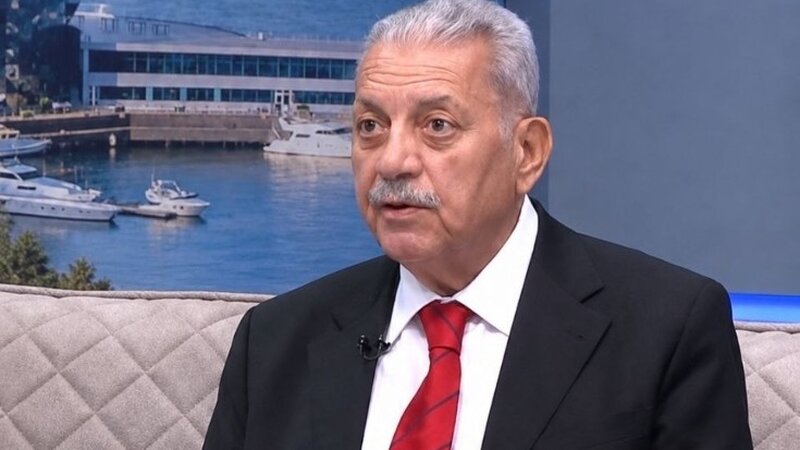 Xalq artistinin vəziyyəti ağır olaraq qalır