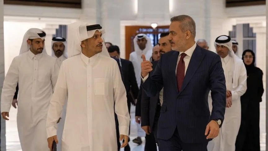 Hakan Fidan Qətərin Baş naziri ilə telefonla danışıb