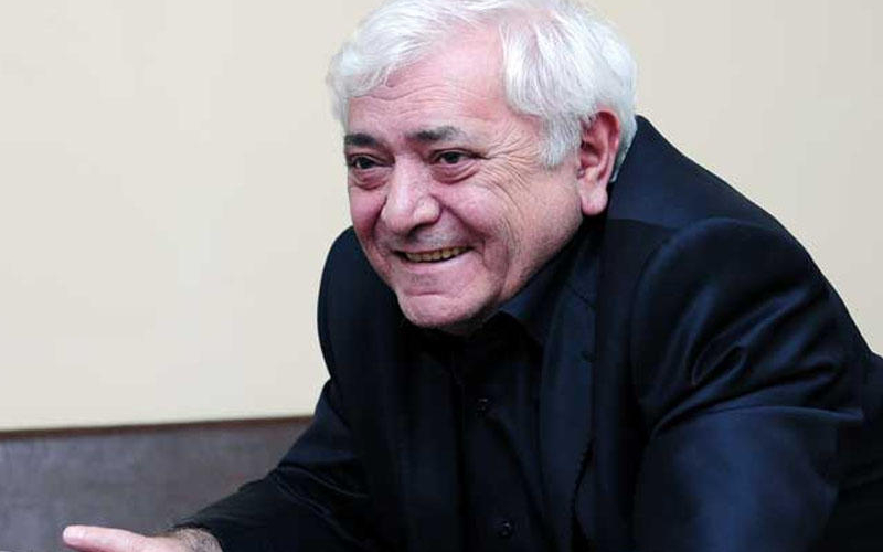 Deputat ailəsi ilə birlikdə Ağdama köçəcək