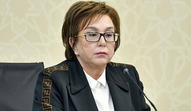 Özünü Məleykə Abbaszadənin qohumu kimi təqdim edən şəxsdən xəbər var - Həbsdədir