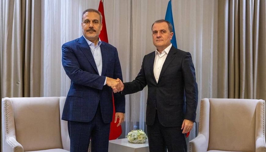 Ceyhun Bayramov Qəbələdə Hakan Fidanla görüşüb