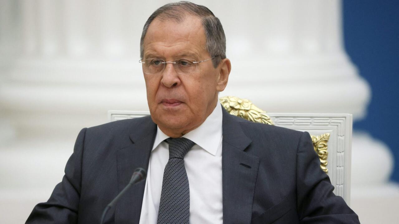 "Ermənistan Azərbaycanın 7 rayonunu ələ keçirmək üçün Rusiya silahlarından istifadə edib" - Lavrov
