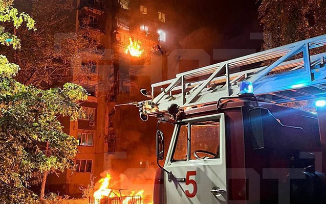 Kurskda yaşayış binasına PUA hücumu olub - Ölən və yaralananlar var
