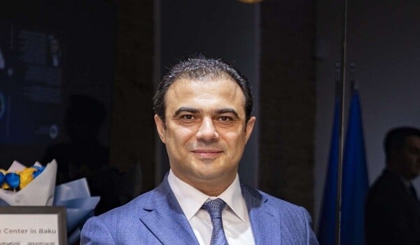 Diaspor sədri təltif olundu - FOTO