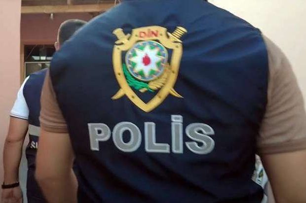 Əvvəlcə arvadını qətlə yetirdi, sonra özünü öldürdü