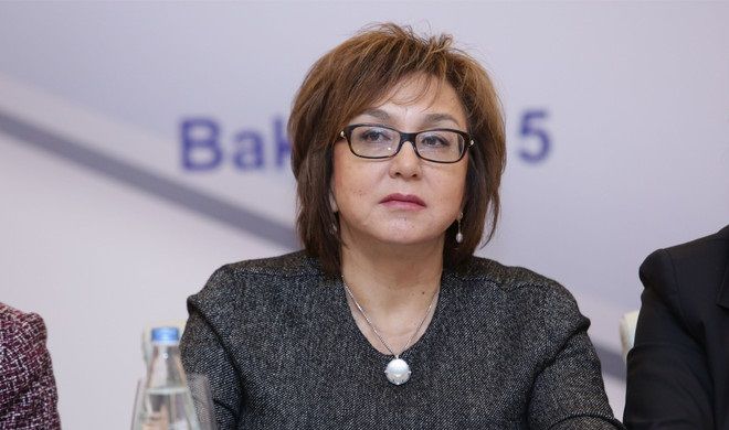 Məleykə Abbaszadə: "Gündə sağılmaq daha ağırdır, qadınlar məni başa düşdülər"