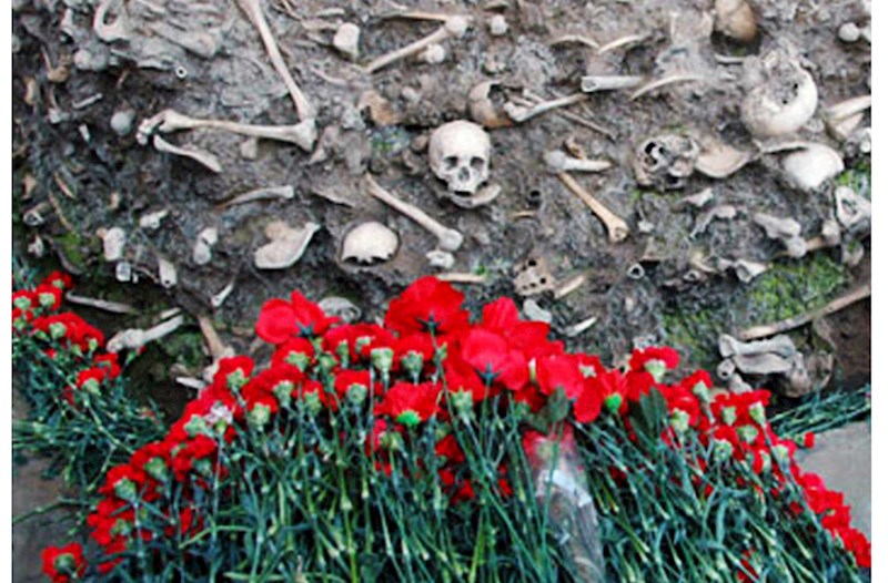 31 Mart soyqırımından 107 il ötür