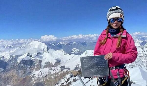 Rusiyalı alpinist ərinin 4 il əvvəl öldüyü yerdə vəfat etdi