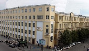 Bu universitet müəllim axtarır - Maaş 6 mindən yuxarıdır