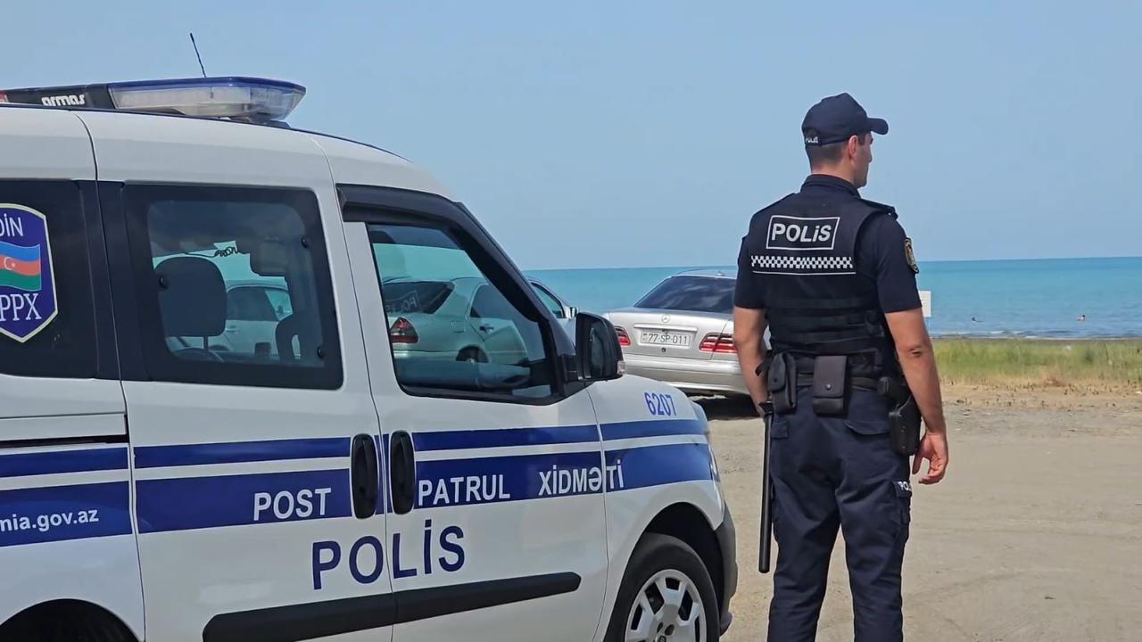 Polis 5 rayonun dəniz sahilində antisanitar tədbirləri davam etdirib