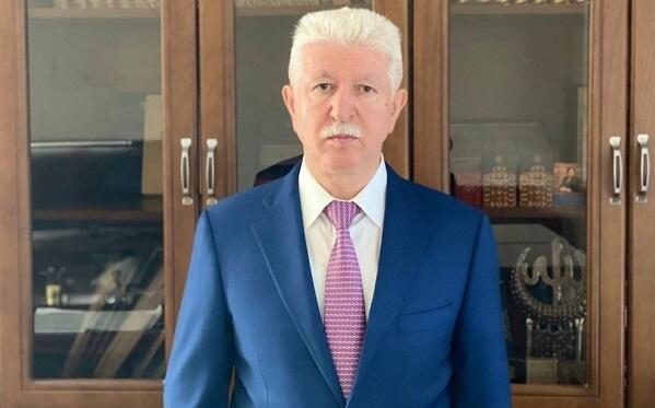 İcra başçısı özünə həsr olunan sənədli film çəkdirib? - Video
