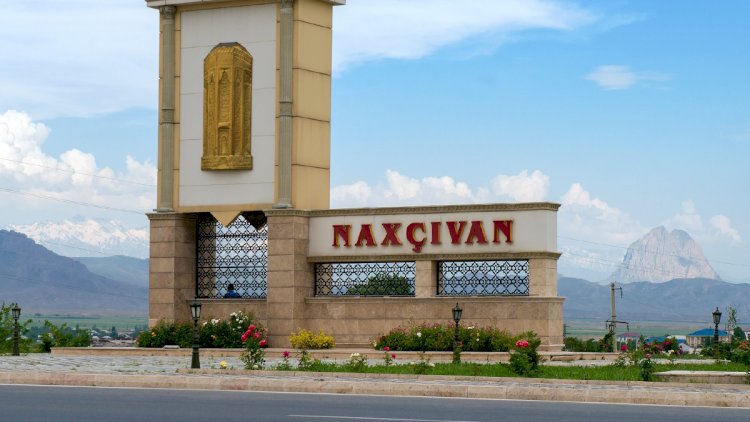 Naxçıvan rəhbərinin nazir təyin etmək səlahiyyəti əlindən alınır