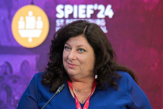 Baydeni cinsi təcavüzdə ittiham etmişdi: Putin Rusiya vətəndaşlığı verdi - Görün nə dedi