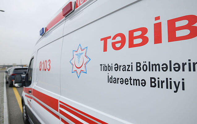 23 yaşlı oğlan xəstəxanaya aparılarkən öldü