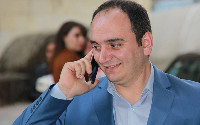 Əziz Orucov məhkəməyə aparılır