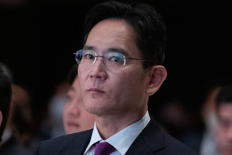 "Samsung"un rəhbərini 5 il həbs gözləyir