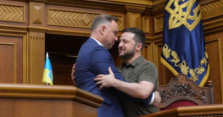 “Müharibə ruslar qovulana qədər davam edəcək” - Polşa prezidentindən Zelenskiyə DƏSTƏK