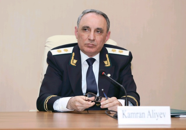 SURAXANI RAYON PROKURORLUĞUNDA QANBATIRMA: TANINMIŞ VƏKİLDƏN BAŞ PROKURORA SENSASİON MÜRACİƏT...