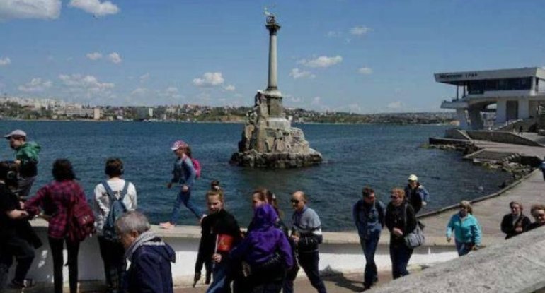 Ruslar Krım üçün döyüşmək istəmir, ərazini tərk edirlər - CNN
