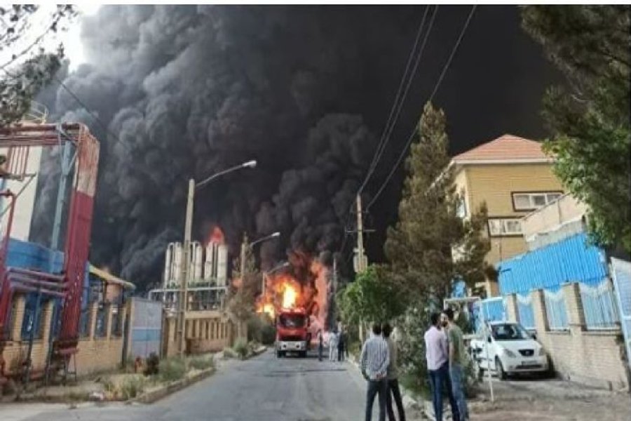 İranda zavod PARTLADI