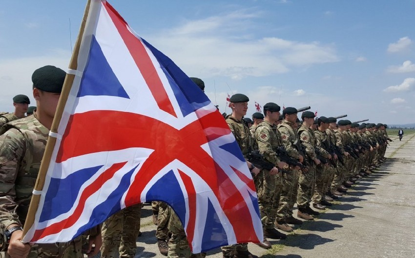 Britaniya Yaxın Şərqə daha min hərbçi yerləşdirib