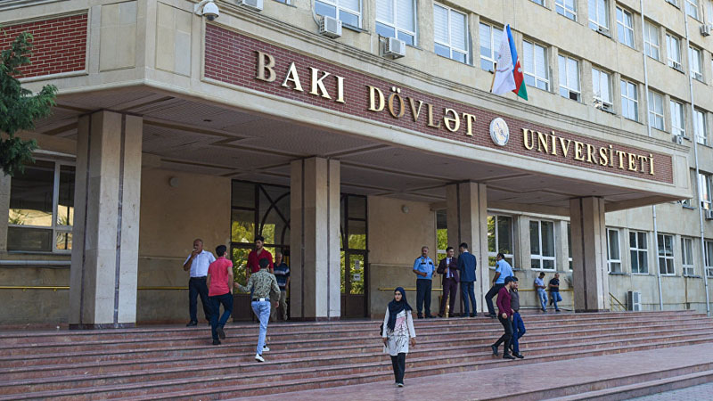 Tələbələr soyuqdan şikayətçidir