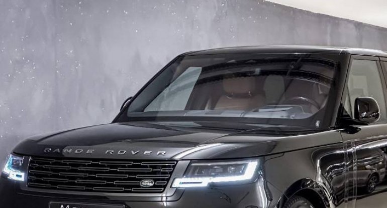 Azərbaycanlı məşhur müğənni lüks "Range Rover"ni bu qiymətə satır - VİDEO