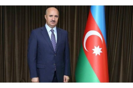 Rauf Vəliyev azərbaycanlı uşaqların pulunu kəsdi: Əcnəbilərə verir 