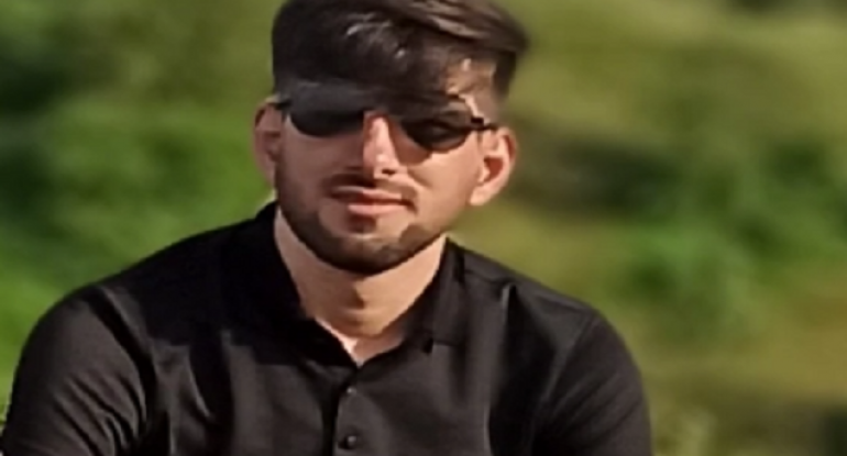 Administrator ofisiantı niyə öldürüb?