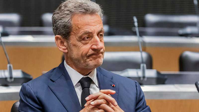 Sarkozi həbs edildi