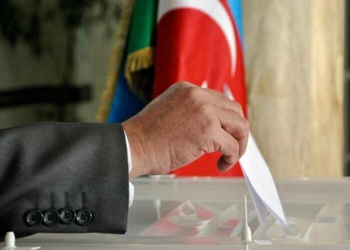 Azərbaycanda növbədənkənar prezident seçkiləri niyə təyin edildi? - İki mühüm səbəb