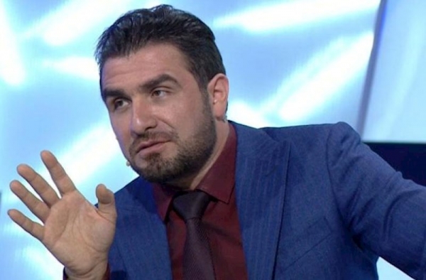Talıb Tale 20 yaşlı qız axtarır - Arıq olsun, diqqət istəməsin...