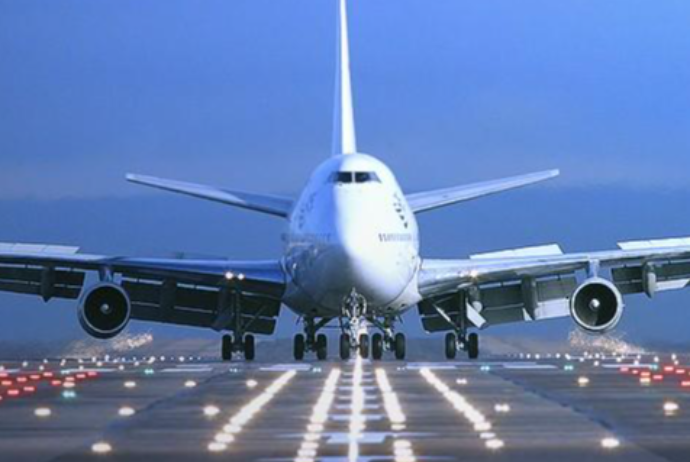 Azərbaycanda aviaşirkətlərin sərnişindaşımadan gəlirləri 29% artıb - 1,1 MİLYARD MANATLIQ GƏLİR