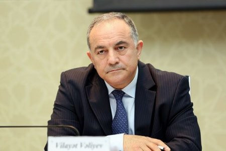 Rektor aftafa, sifon, şlanq alınması üçün 309 min manat dəyərində müqavilə imzalayacaq 