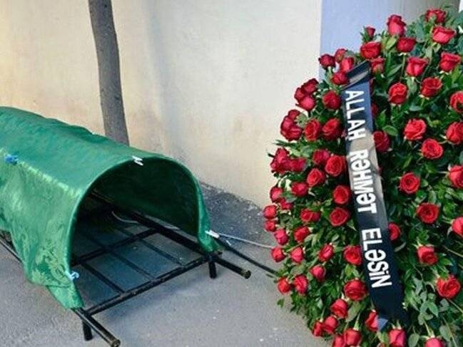 SON DƏQİQƏ! Azərbaycanda tanınmış məmur xanım vəfat etdi