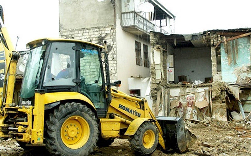 Bakının bu ərazisində sakinlərə 700 manat kirayə pulu və mənzillər veriləcək