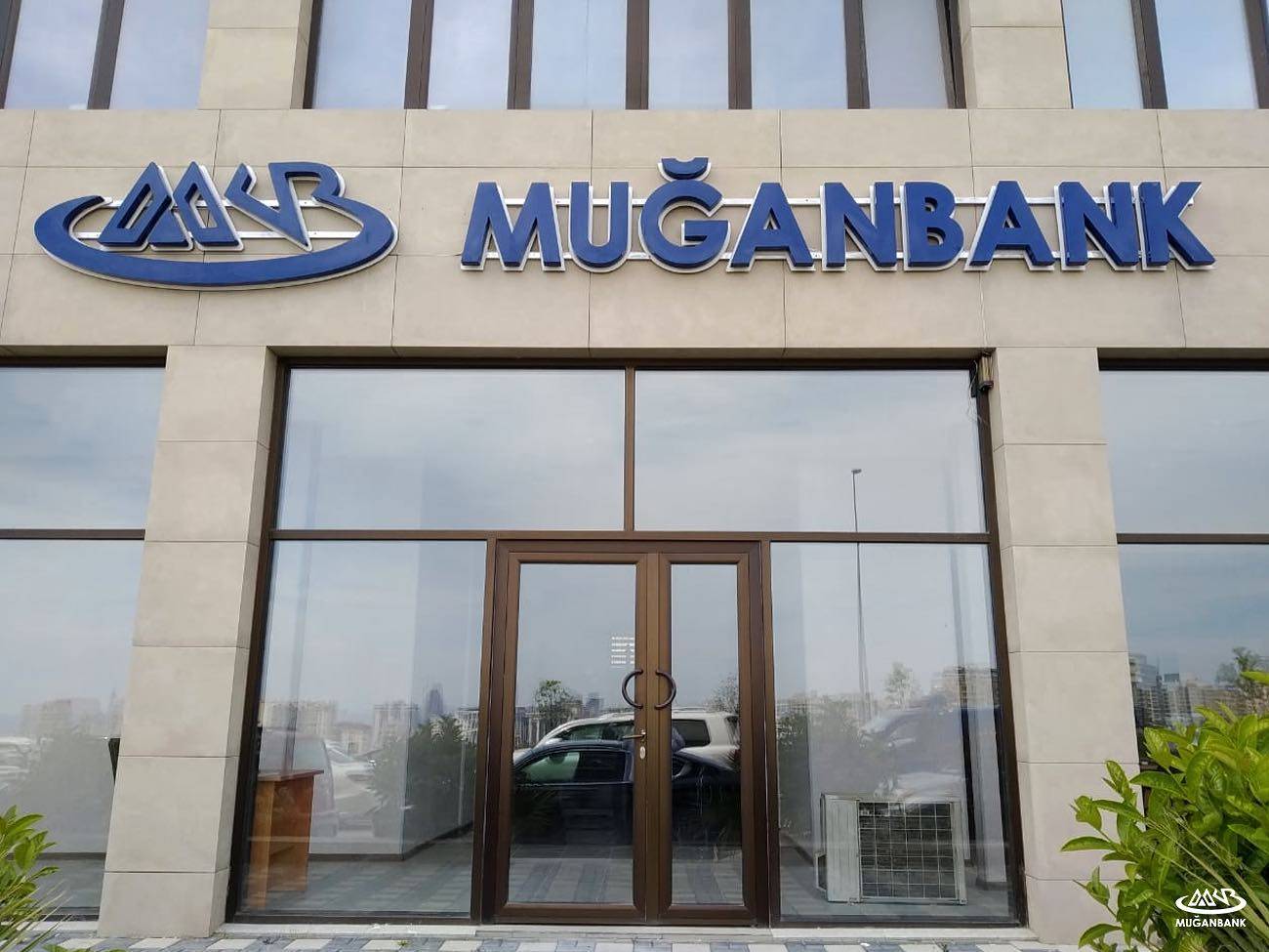"Muğan Bank"dakı notarius hesablardakı pullar qaytarılacaq? - MİLLƏT VƏKİLİ AÇIQLADI 