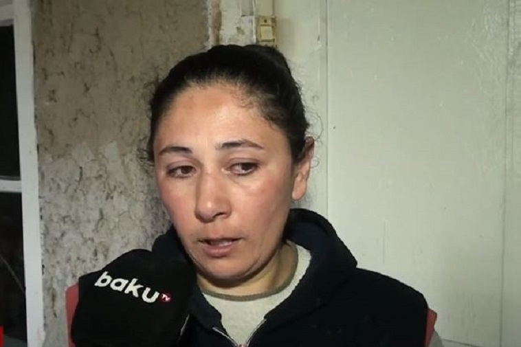 Su sataraq atasına başdaşı düzəltmək istəyən uşağın anası danışdı - VİDEO