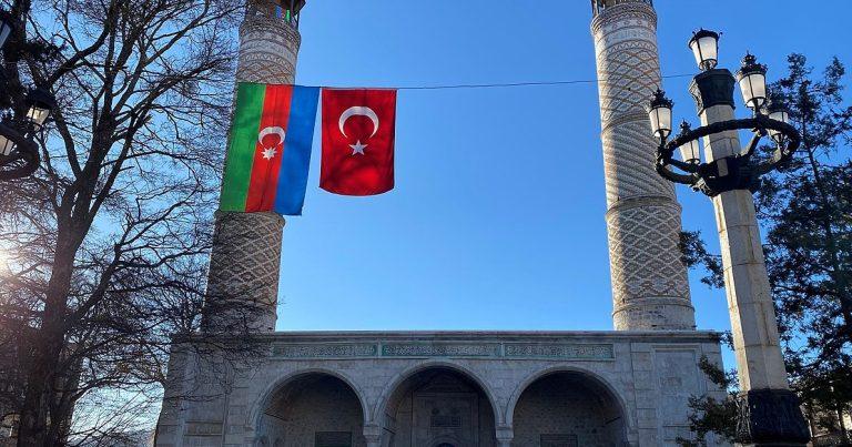 Ermənilər Gövhər Ağa məscidinin taleyindən “narahatdır” - NONSENS