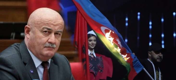Bayrağa görə üzr istəyən deputat təhqir olundu - "Mən utanıram..."