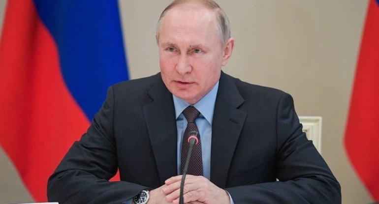 Putin Dağıstana gəldi