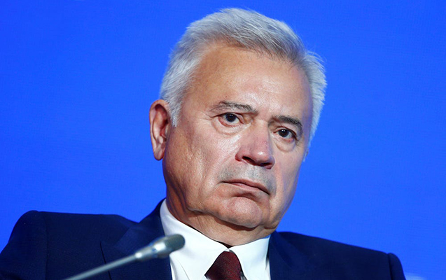 Vahid Ələkbərovun səlahiyyətlərinə xitam verildi