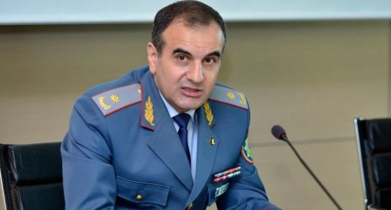 Adı həbsdə hallandırılan gömrük generalı təltif edildi