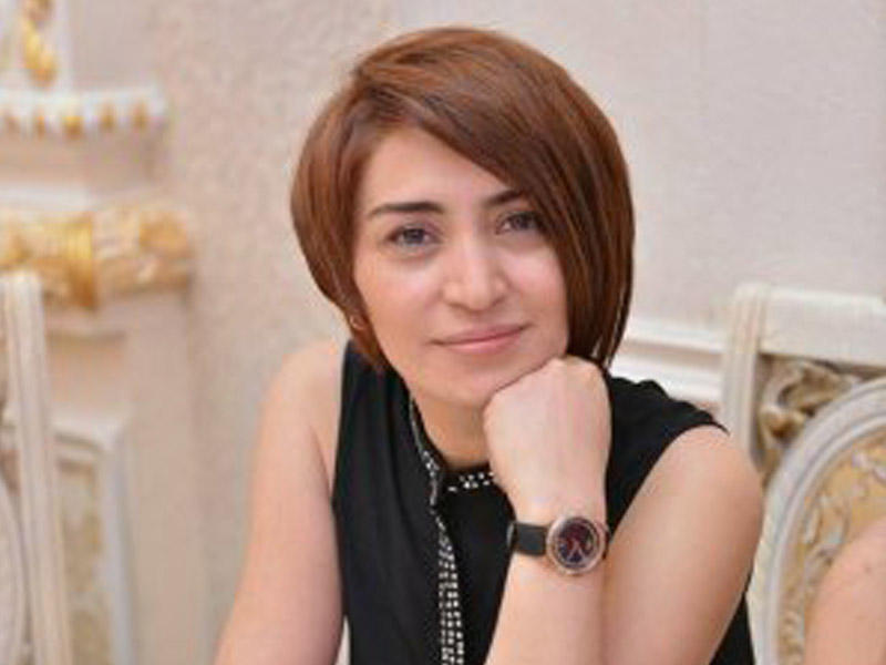 Avtoritetə aşiq olub həbsxanaya düşdü, Tacirlə 6 il eşq yaşadı, əri onu və oğlunu atıb getdi